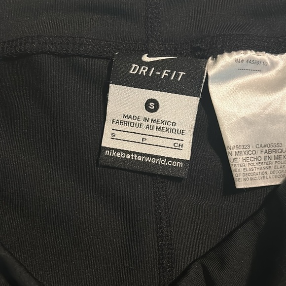 Nike Pro Dri fit black shorts - Picture 2 of 2